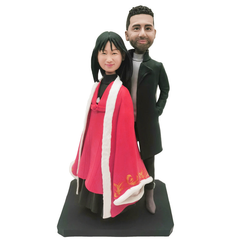 Polymer Clay Couple Figurine Romantic Birthday Gifts For Girlfriend